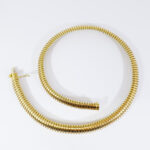 Lotto 129617 Girocollo in oro giallo Base d'asta: 1.440,00 € - Cauzione: 144,00 € Descrizione tecnica: 1 girocollo (oro 18KT 40,5gr)